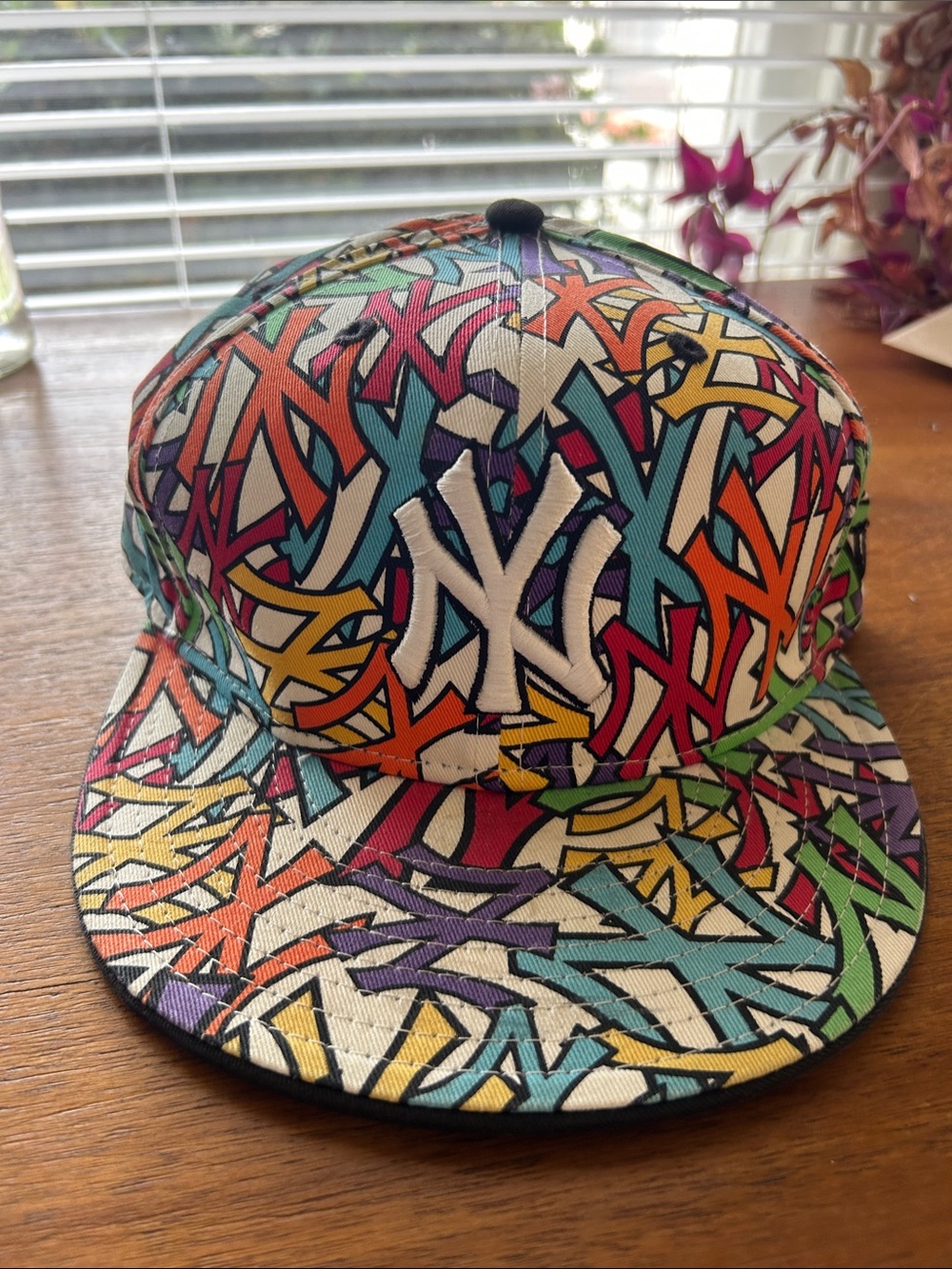 New York Yankees Multicolor Graffiti Logo 7 1/4 Fitted Hat